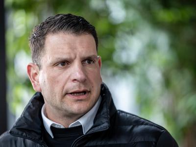 Zoran Stevanović ostro nad poslanke Svobode: Obnašajo se pocestniško