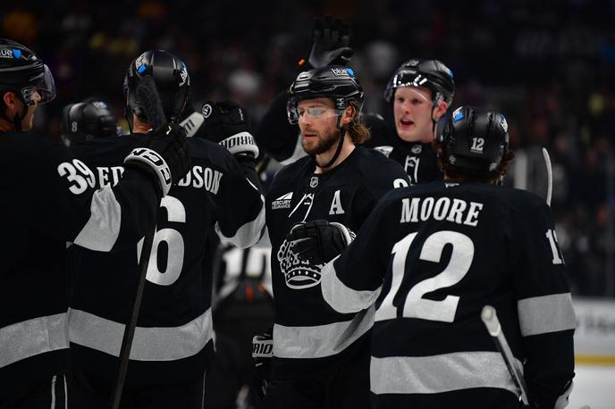 Adrian Kempe, Los Angeles Kings | Kralji so po kazenskih strelih premagali Nashville Predatorse in so s točko več pred njimi. | Foto Reuters