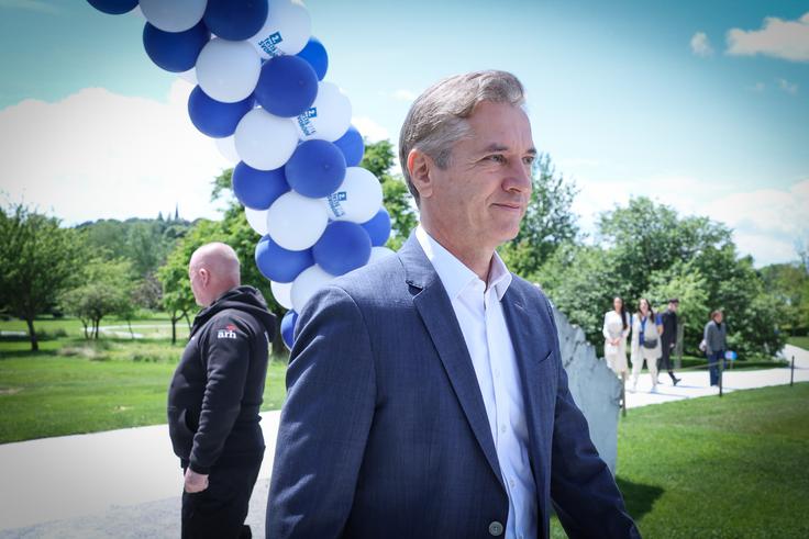 Predsednik stranke Robert Golob je nagovoril navzoče.  | Foto: Ana Kovač