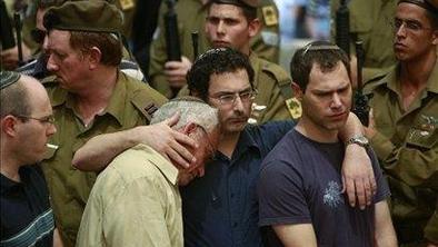 V Izraelu pokopali vrnjena vojaka