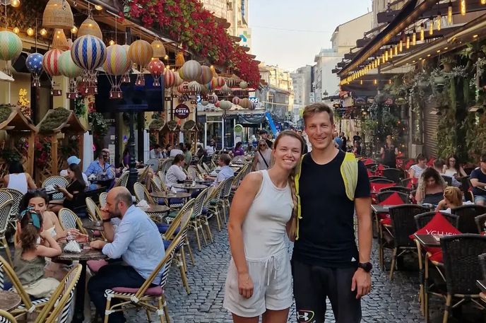 Jurij Tepeš | Jurij Tepeš je v družbi svoje partnerke Mance Vida počitnice preživel v Romuniji. | Foto Instagram/Jurij Tepeš