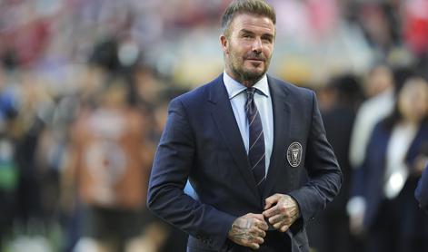 David Beckham pristal v bolnišnici, oglasila se je tudi Victoria