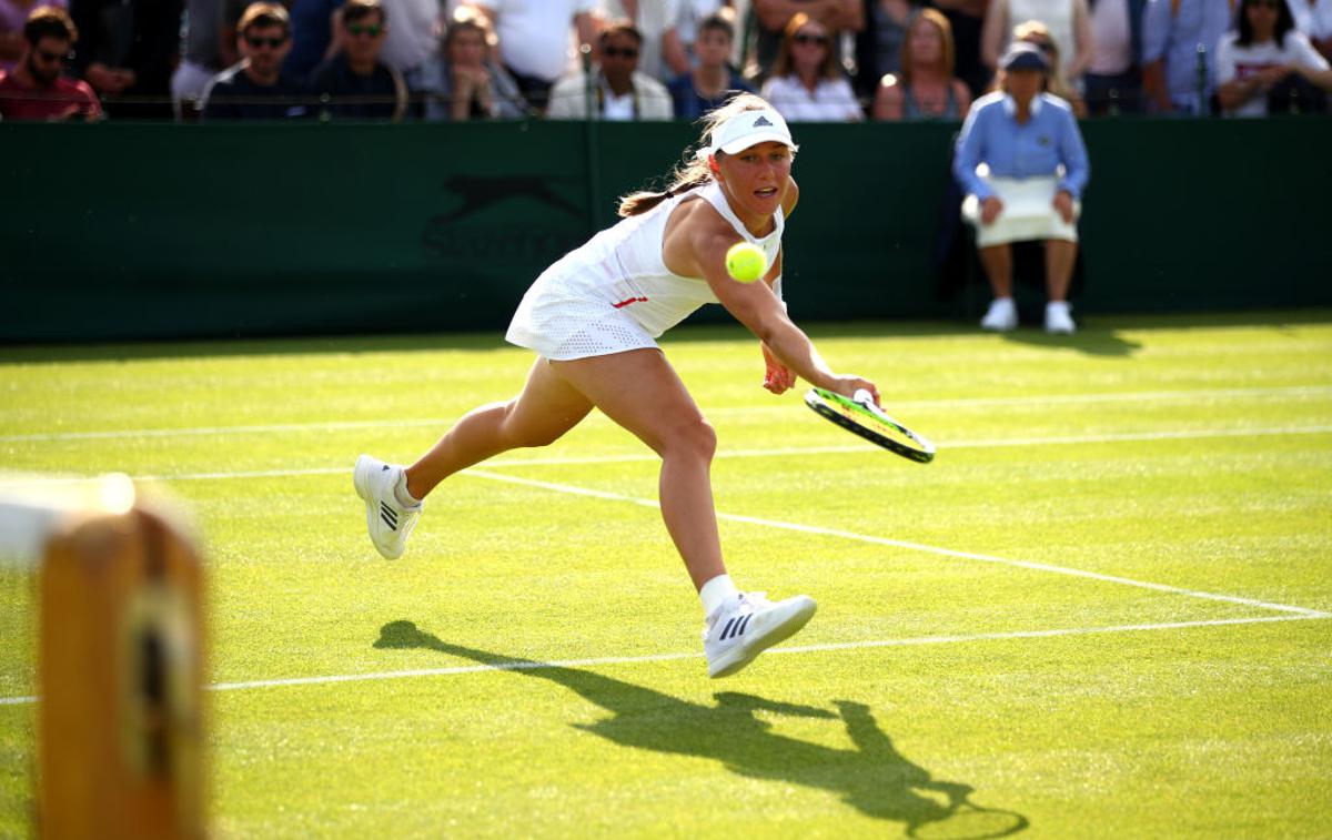 Kaja Juvan | Kaja Juvan se je v zadnji sezoni prebila do drugega kroga Wimbledona, kjer je zelo dobro igrala proti Sereni Williams. | Foto Gulliver/Getty Images