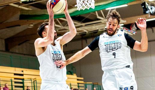 Iliriji zmaga za točko, Šenčurju pa za 45 točk