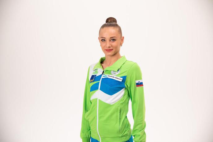Jekatarina Vedenejeva | Jekaterina Vedenejeva (TiM) je na državnem prvenstvu v ritmični gimnastiki pričakovano osvojila naslov mnogobojske prvakinje. | Foto osebni arhiv
