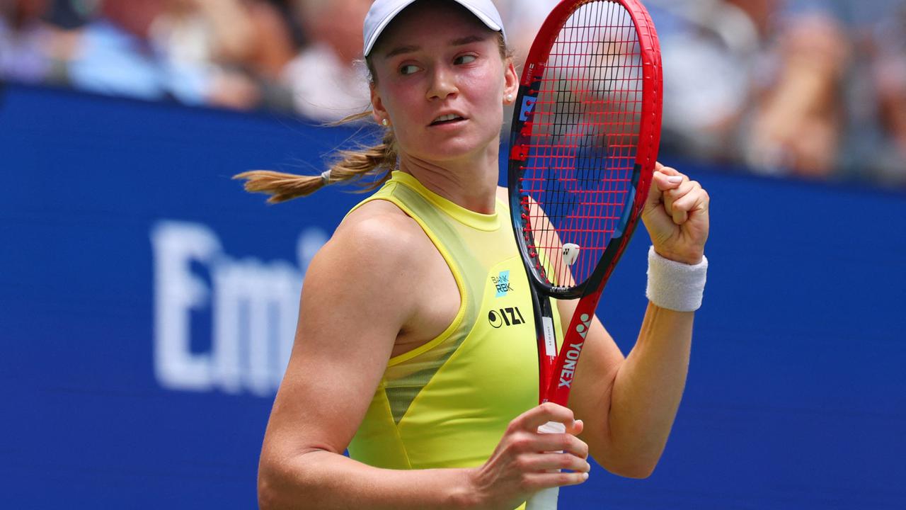 Ribakina na vrhu WTA še tretji teden, Slovenke nazadovale