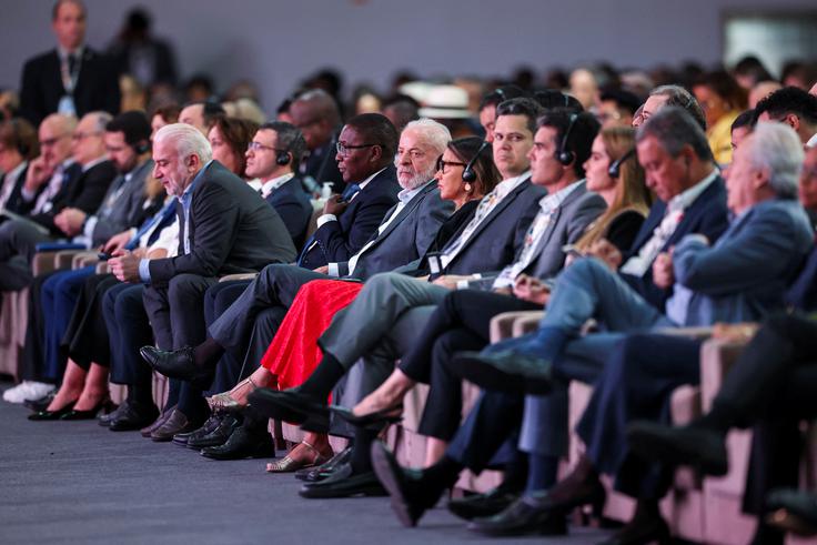 V ospredju COP30 bo krepitev zavez držav glede zniževanja izpustov do leta 2035. | Foto: Reuters