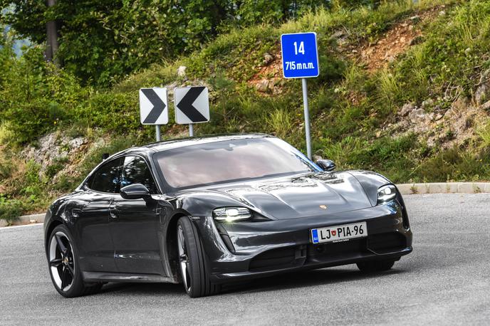 Porsche taycan turbo | Foto Gašper Pirman