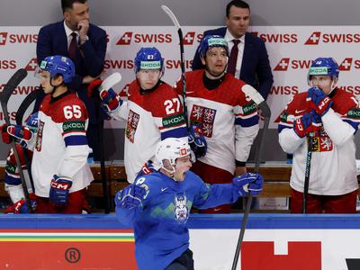 Marcel Mahkovec junak tekme za zmago proti Češki na hokejskem SP