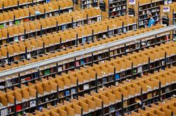 Konec založniške vojne med Amazonom in Hachette
