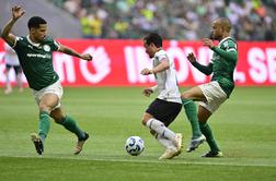 Izločilne boje začenjata velika brazilska tekmeca