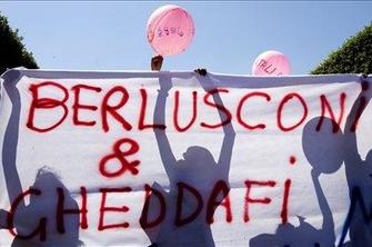 Tožilci opustili pregon Berlusconija