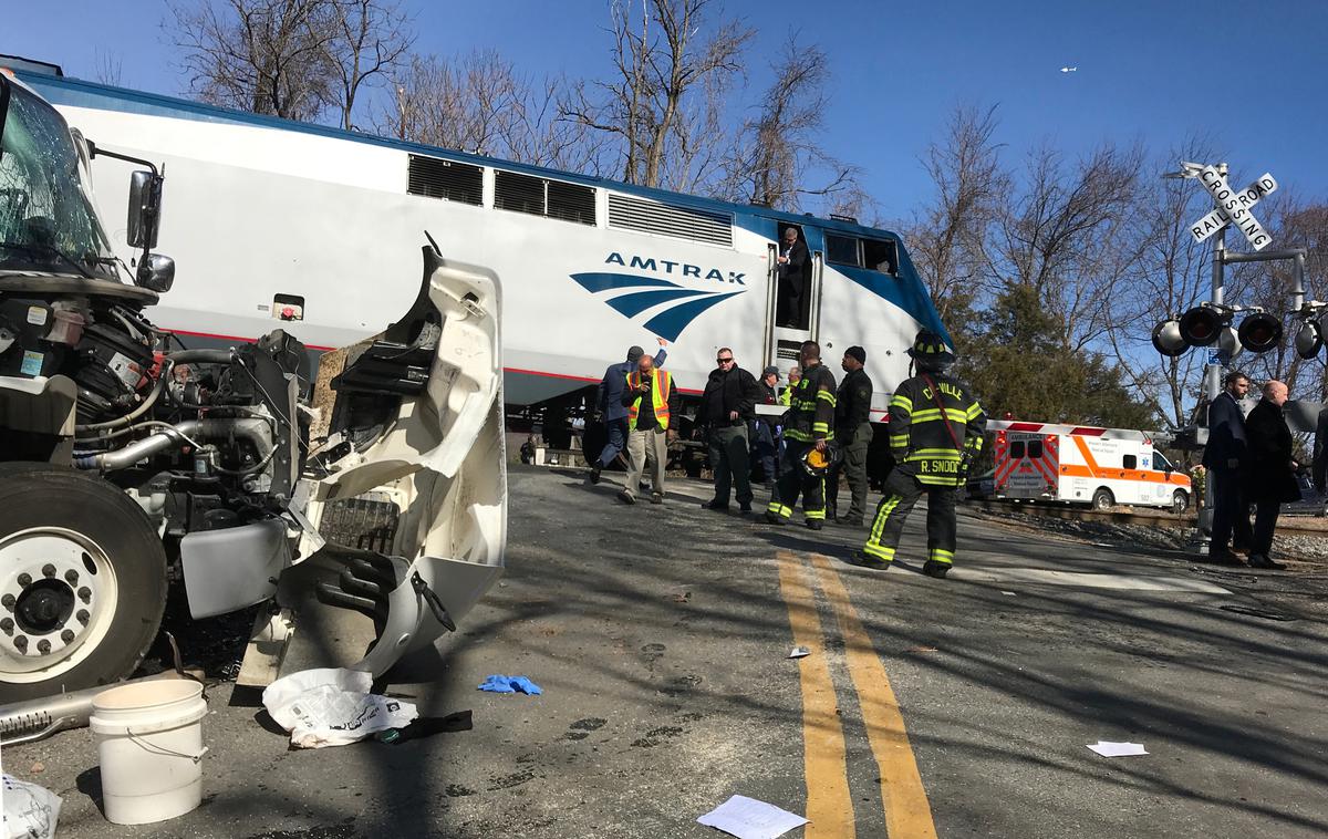 Trčenja vlaka s tovornjakom v kraju Crozet v ameriški zvezni državi Virginia | Foto Reuters