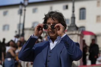 Mladostni Tom Cruise med oboževalci v Rimu #foto #video