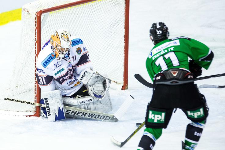 Olimpija bo na prvi domači tekmi leta 2017 poskušala končati 14 tekem dolg niz porazov. | Foto: Matic Klanšek Velej/Sportida