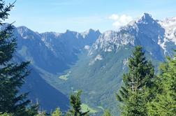 Švicarski planinec ujet v gorah: zaradi razmer ni upal ne naprej ne nazaj