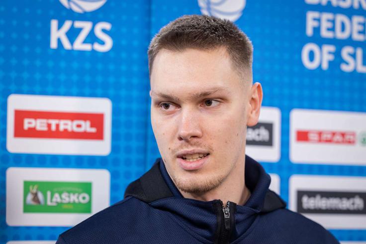 Slovenija se bo v četrtek pomerila z Estonijo v Talinu, v ponedeljek pa bo v Kopru gostoval še Izrael. | Foto: Bor Slana/STA