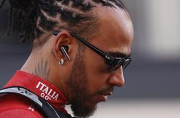 Vsega in vseh ima dovolj: Telefon gre v koš za smeti