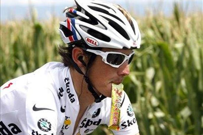 Andy Schleck zaradi padca ob Vuelto