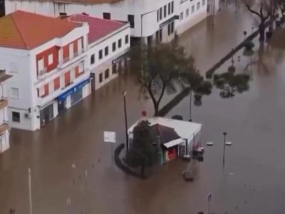 Nova smrtonosna nevihta, a vrhunec še pričakujejo #video