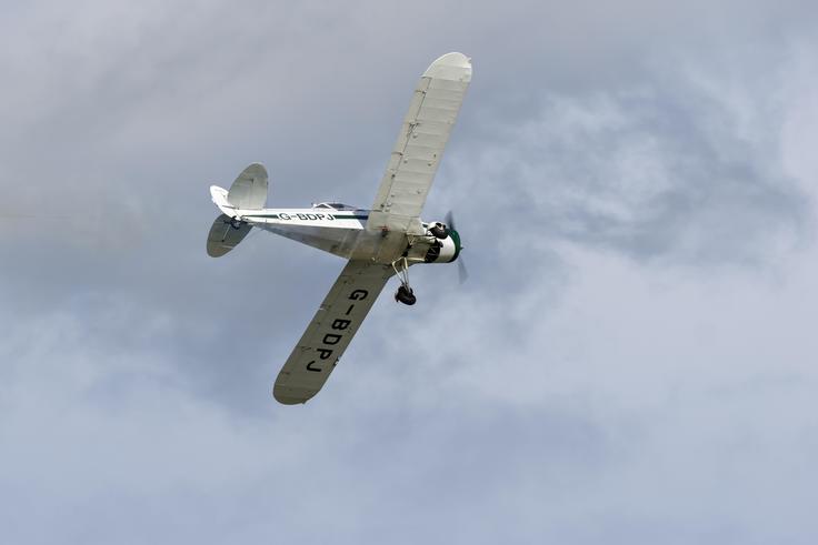 Po neuradnih podatkih, s katerimi razpolaga hrvaška spletna stran AvioRadar, je bila radijska postaja letala piper nastavljena na napačen kanal, zaradi česar hrvaška kontrola zračnega prometa ni mogla vzpostaviti povezave s pilotom. Prelet Hrvaške je bil sicer najavljen. Fotografija je simbolična. | Foto: Guliverimage