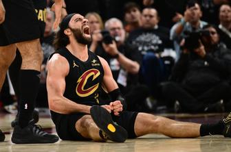 V drugi krog končnice tudi Detroit in Cleveland