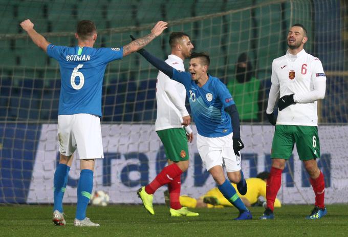Slovenski nogometaši so na zadnji tekmi lige narodov leta 2018 remizirali v Sofiji z Bolgarijo (1:1), zadetek za goste je dosegel Miha Zajc. | Foto: Reuters