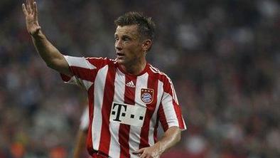Šok v Münchnu: Bayern pol leta brez Olića