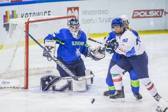 Pia Dukarič | Slovenke za konec predkvalifikacij čakajo še gostiteljice Slovakinje. | Foto Guliverimage