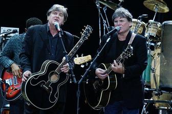 Umrl je Phil Everly, član dueta Everly Brothers