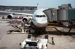 Prispelo peto letalo: toliko Slovencev so že evakuirali