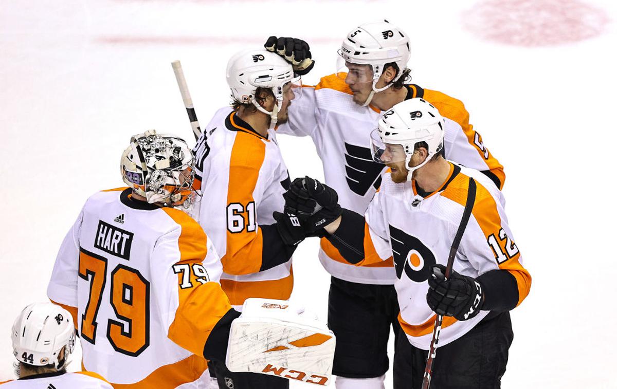 Philadelphia Flyers | Philadelphia je po podaljšku serijo izenačila na 1:1 v zmagah. | Foto Gulliver/Getty Images