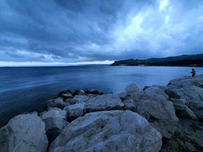 Nevihte se bodo nad naše kraje širile iznad morja. | Foto: David Florjančič / Meteoinfo Slovenija