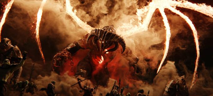 Shadow of War je igra, postavljena v fantazijski svet pisatelja J. R. R. Tolkiena, avtorja Hobita in Gospodarja prstanov. Dogajanje v Shadow of War je časovno umeščeno prav med ti dve pripovedi - v obdobje, ko se je v Srednji svet vrnil temni gospodar Sauron. V igri bomo znova stopili v škornje junaka Taliona, ki smo ga spoznali že v predhodni igri Shadow of Mordor, in se zoperstavili Sauronovim silam. Spet se bomo lahko potikali, kjer bomo želeli, vrača pa se tudi sistem Nemesis, ki je v Shadow of Mordor poskrbel, da so si nekateri sovražniki, ki so preživeli srečanje s Talionom, junaka zapomnili in se mu kasneje vrnili maščevat.  | Foto: Steam