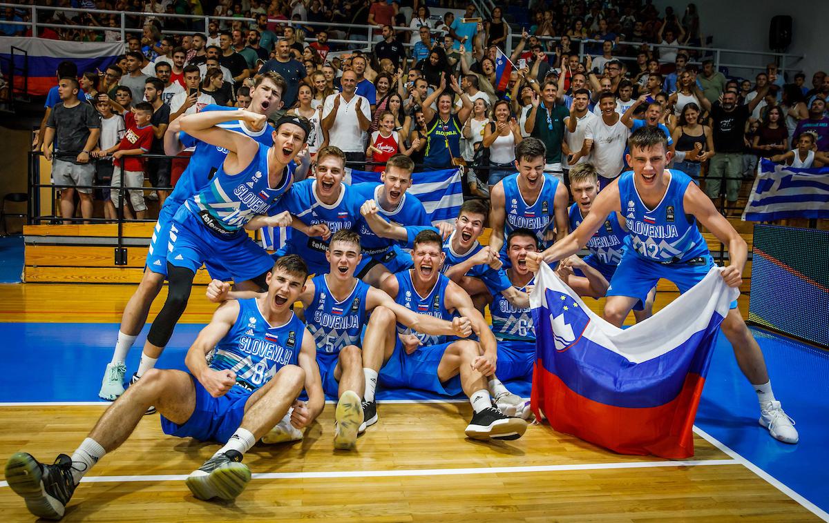 slovenska košarkarska reprezentanca U18 | Slovenski košarkarji so se prebili v polfinale. | Foto Vid Ponikvar/Sportida