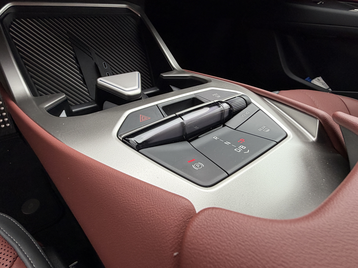 BMW iX3 | Foto: Gregor Pavšič