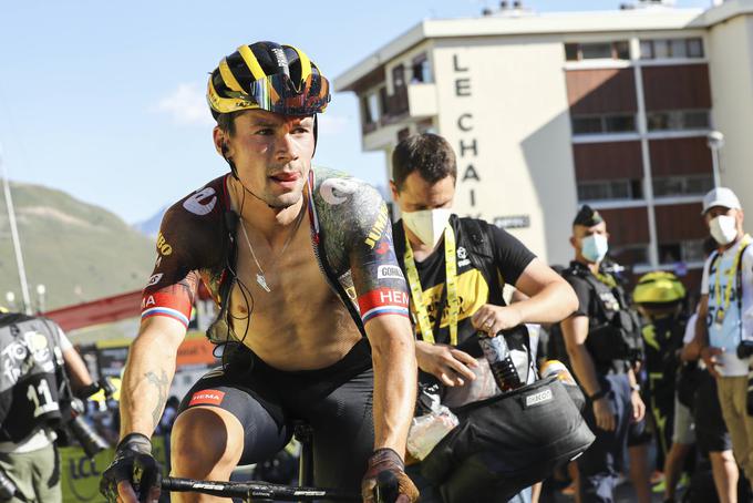 Roglič je zaradi poškodbe hrbta letošnji Tour zapustil pred 15. etapo. | Foto: Guliverimage/Vladimir Fedorenko