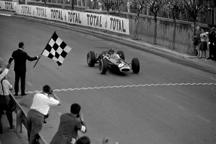 Graham Hill | Graham Hill je VN Monaka dobil petkrat, večkrat samo Ayrton Senna (šestkrat). Hill je edini, ki ima osvojeno trojno krono. | Foto Guliverimage