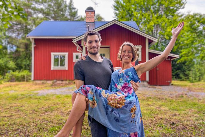Nastja in Rok | S selitvijo v hišo na Švedskem Nastja, Rok in psička Šnofka odpirajo novo poglavje v življenju. | Foto Osebni arhiv