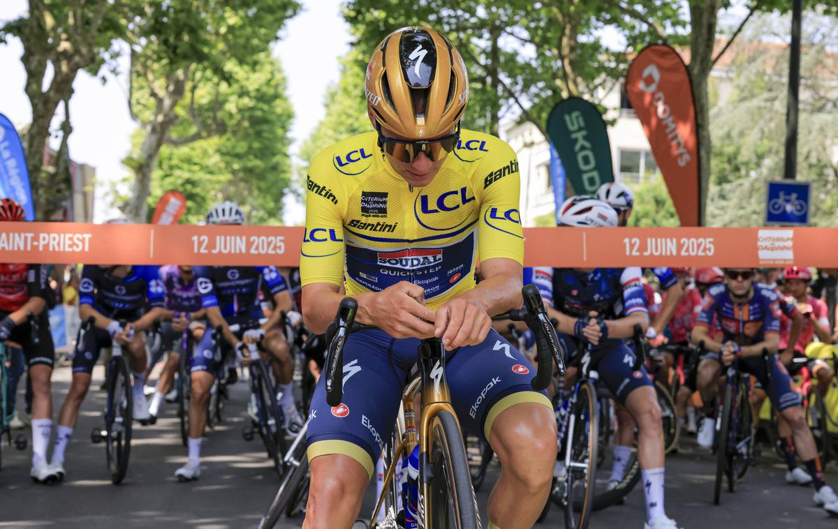 Remco Evenepoel | Remco Evenepoel po 4. mestu na pripravljalni dirki za Tour de France ni preveč dobro razpoložen.  | Foto Guliverimage
