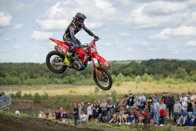 Tim Gajser Nizozemska Honda | Tim Gajser je letos sedemkrat dobil kvalifikacije, tokrat je bil po slabšem štartu peti. | Foto Honda Racing/ShotbyBavo