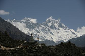 Nov rekord na Mount Everestu