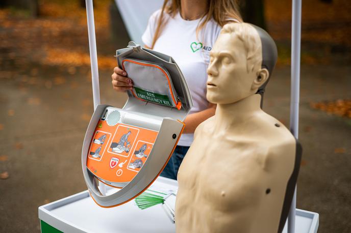 AED, defibrilatorji, zastoj srca | Foto DRUŠTVO ZA SRČNO ŽILNE BOLEZNI AED