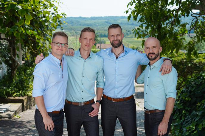 Kvatropirci | Skupino Kvatropirci sestavljajo (od leve proti desni): Tomaž Krt, Albin Jordan, Samo Kališnik in Matej Kocen. | Foto Neo Visuals