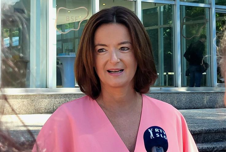 "Danes nemoči v Evropski uniji ni pripisati eni osebi, imamo vrsto vlad, ki ne ukrepajo tako, kot bi si mi želeli," je dejala. | Foto: STA