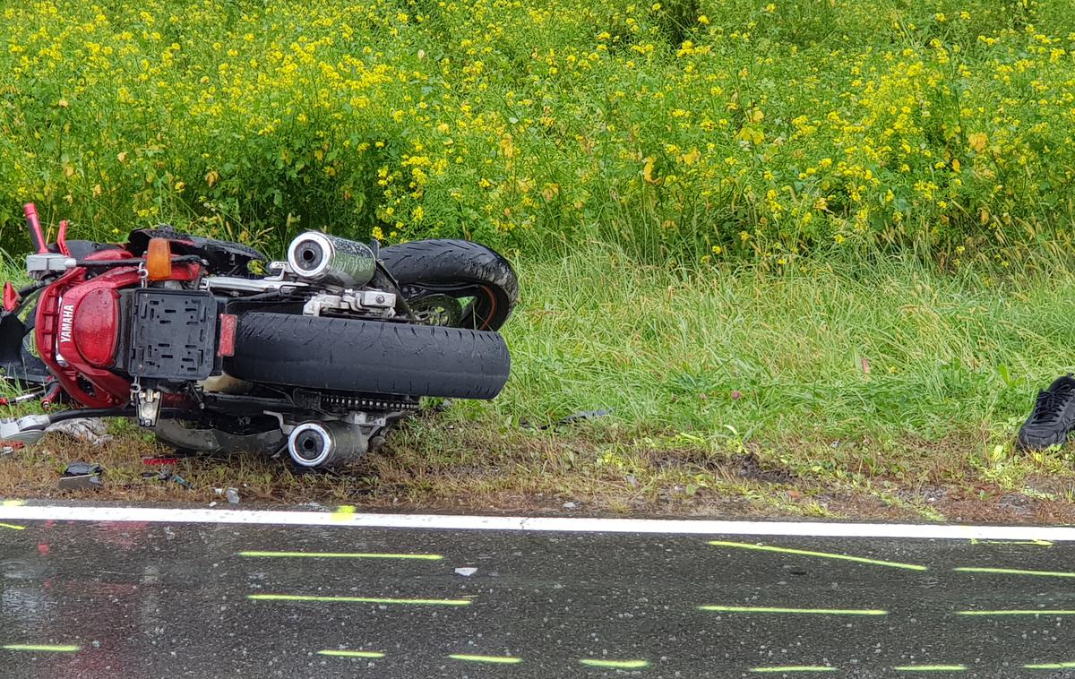 Nesreča motorista | Mladoletna voznica je motoristu odvzela prednost, zaradi česar je takoj umrl. | Foto Mediaspeed
