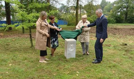 Odkrili temeljni kamen za center za semenarstvo, drevesničarstvo in varstvo gozdov #video