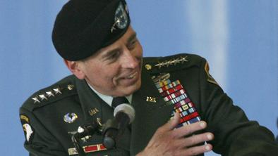 Ameriški general trdi: Zdaj je priložnost, da uničimo Putinov vojni stroj