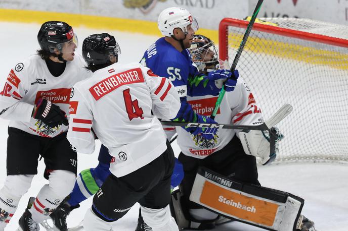 slovenska hokejska reprezentanca : Avstrija | Slovenski hokejisti se merijo z Avstrijci. | Foto Aleš Fevžer