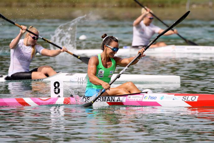 Anja Osterman | Anja Osterman je z zmago sklenila tekmovalno sezono 2022. | Foto Kajakaška zveza Slovenije